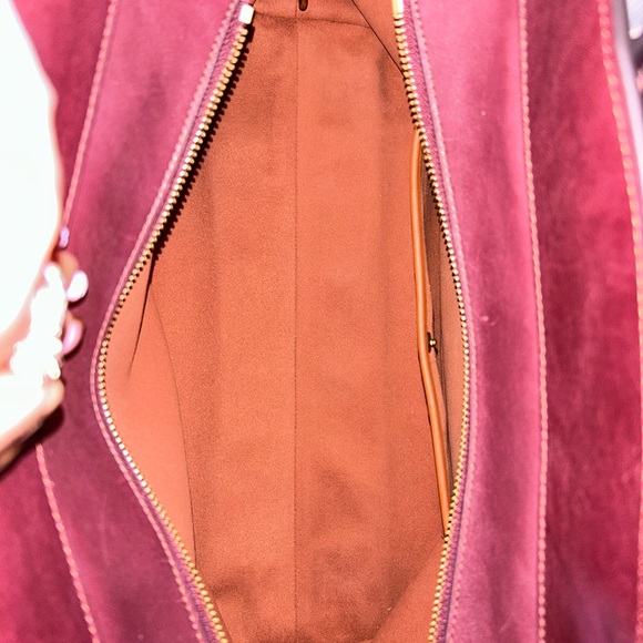 Coach Soft Empire 40 Carryall - Picture 12 of 16